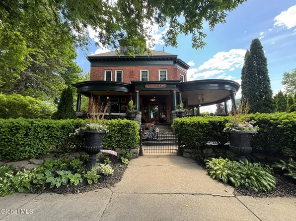 72 Union Avenue, Saratoga Springs, NY 12866