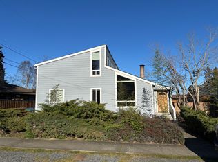 3408 W Lawton St, Seattle, WA 98199