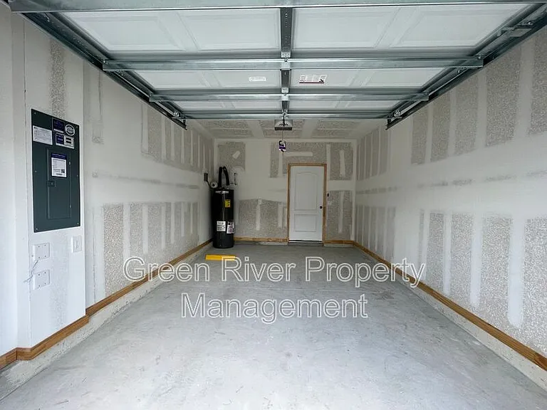 83 Tidal Beach Ave — Photo 31