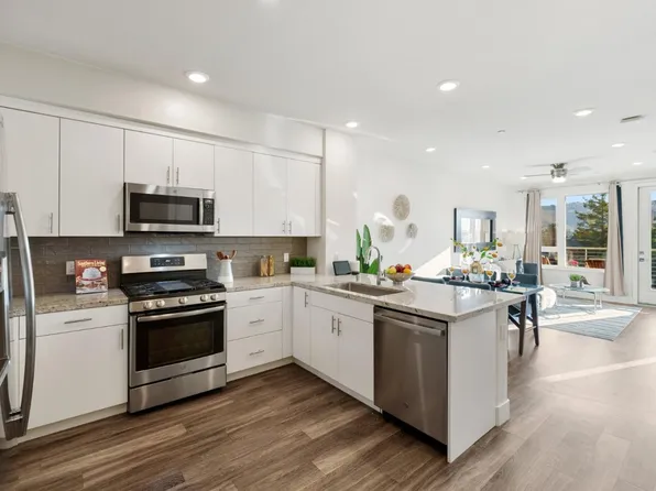 5933 Sunstone Dr Unit 411, San Jose, CA 95123