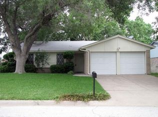 728 Reveille Rd, Fort Worth, TX 76108
