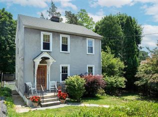 22 Luzern Rd, Dobbs Ferry, NY 10522