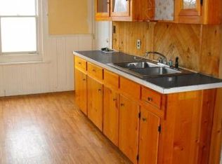 1081 Social St, Woonsocket, RI 02895