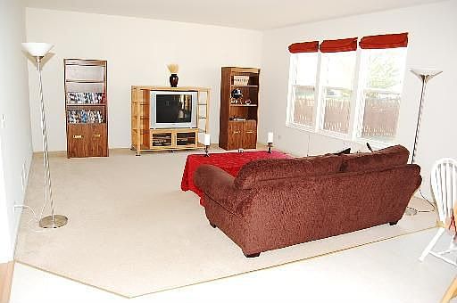 4th image of 16462 W Lanfear Dr