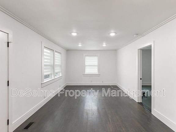 3rd image of 927 Chickasaw Ave