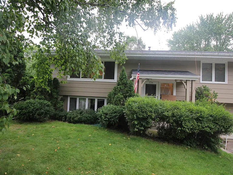 4136 Kings Dr — Photo 22