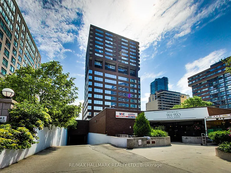 914 Yonge St #1509 — Photo 23