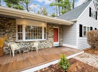 11 Old Homestead Rd, Westford, MA 01886