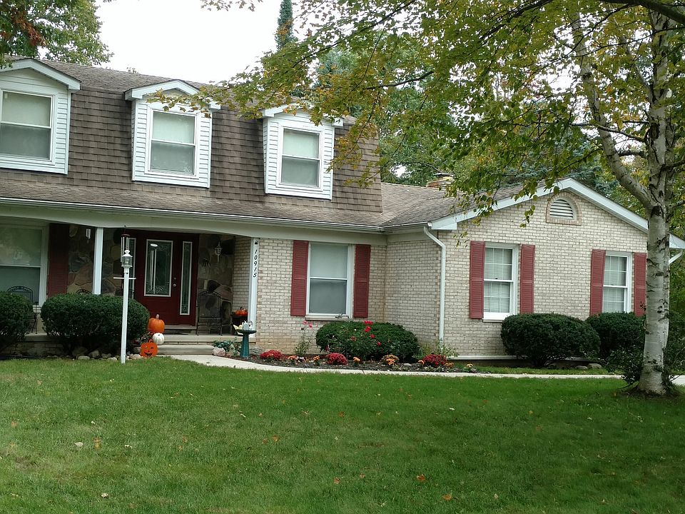 1st image of 10915 Arbour Dr