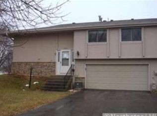 6966 Ives Ln N, Maple Grove, MN 55369