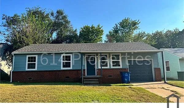 314 W 47th Pl N — Photo 1