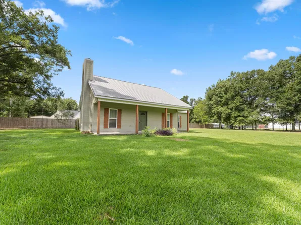 13201 Goudeau Ln, Gonzales, LA 70737