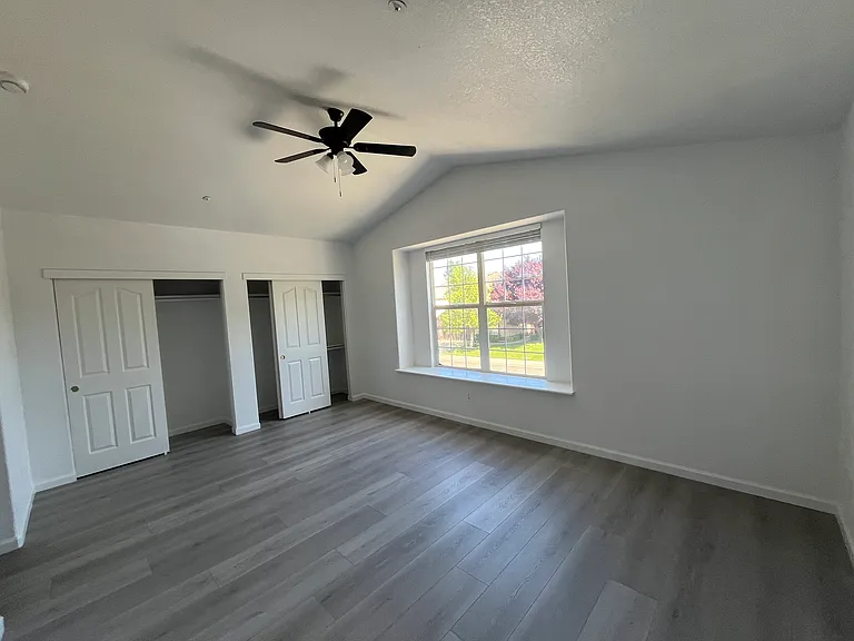 1867 Olvera Dr — Photo 23