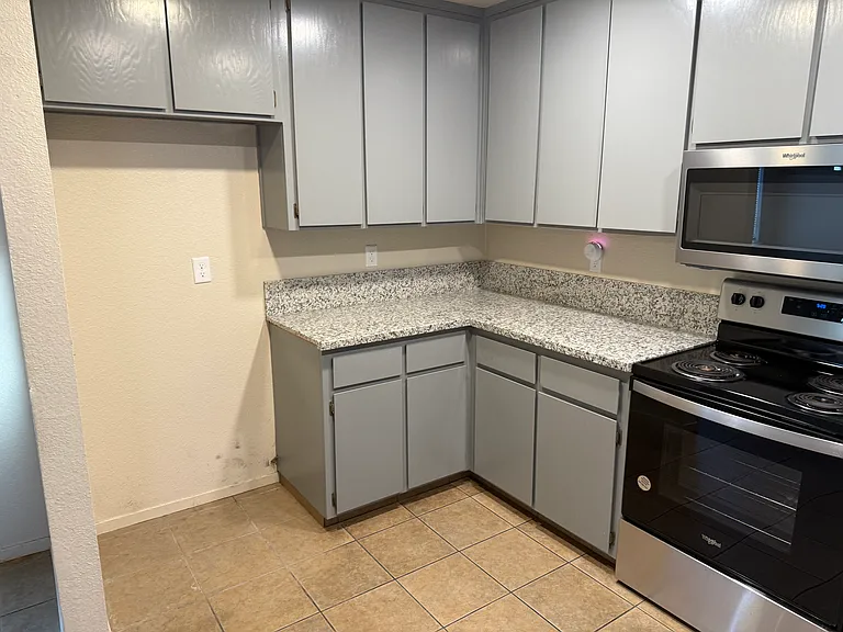 3155 Niagra St #130 — Photo 4