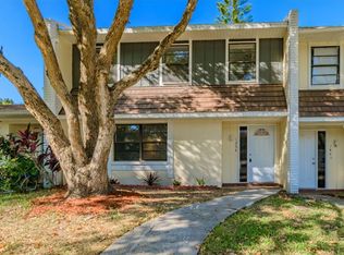 1254 Abbey Crescent Ln, Clearwater, FL 33759
