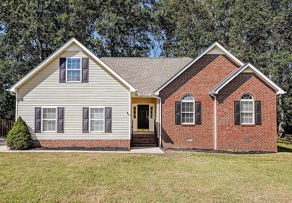 1st image of 318 Gatewood Dr