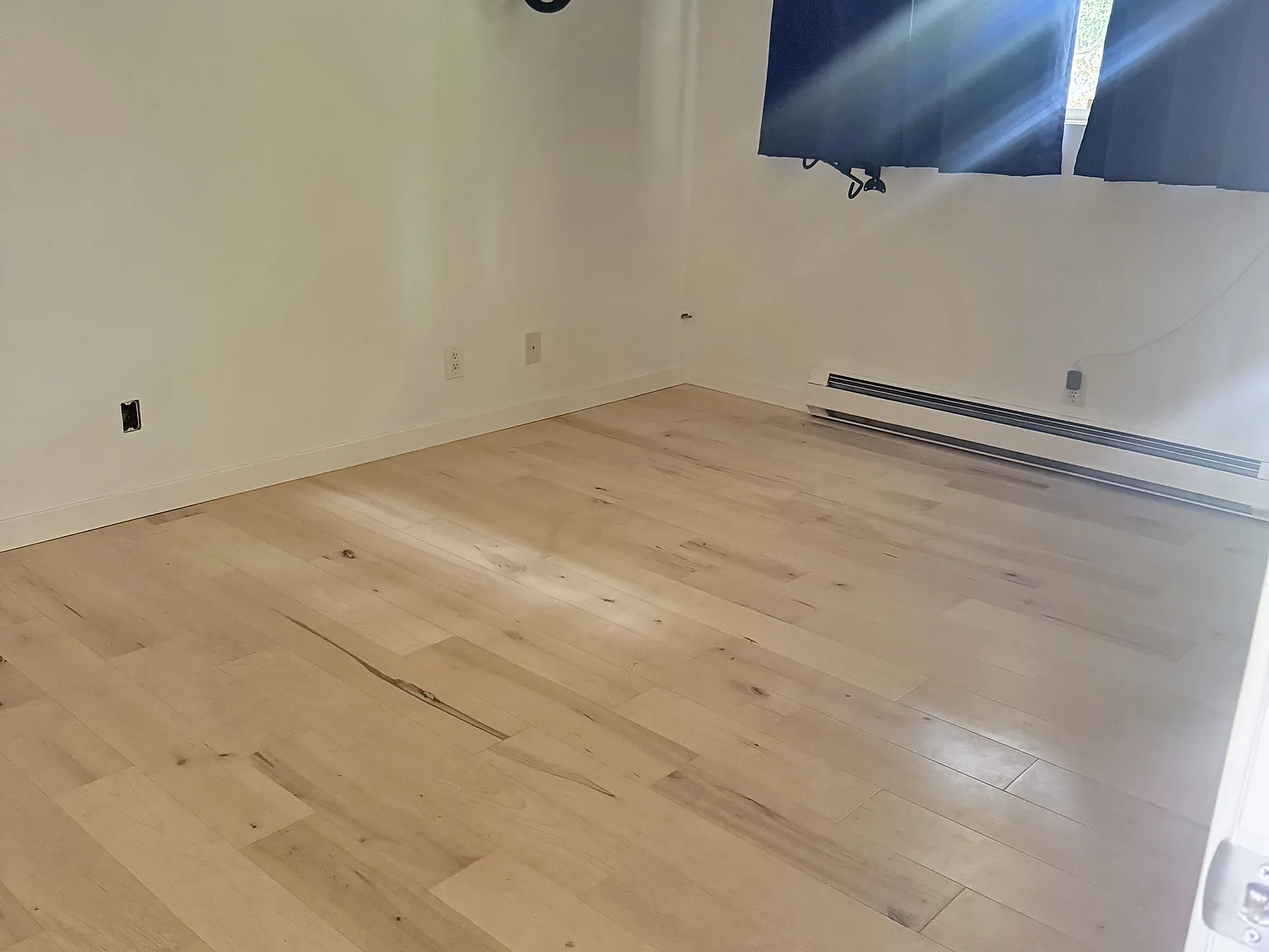 2 bed, 1000 sqft, $2,525 — Photo 4