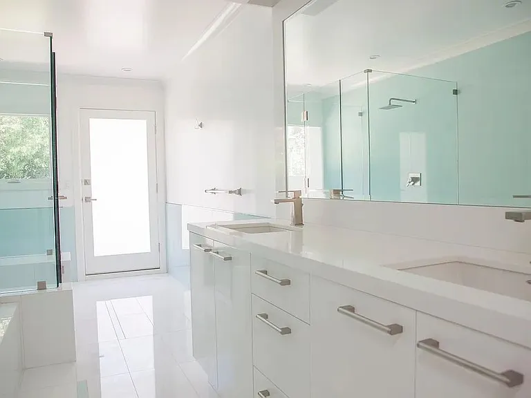 17965 Seabreeze Dr — Photo 17