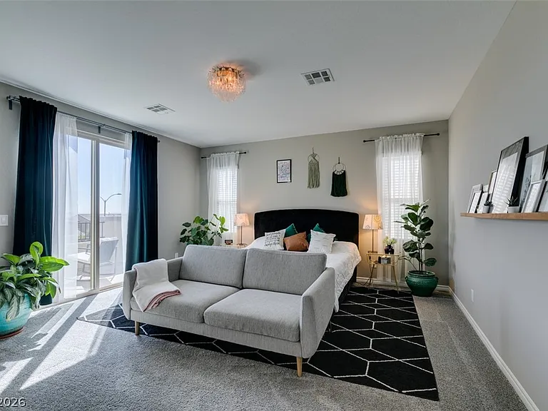 8160 Skye Desert Dr — Photo 37