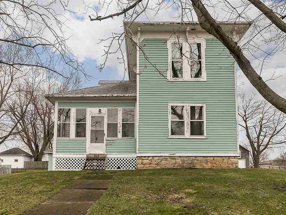 1st image of 903 Chatham St
