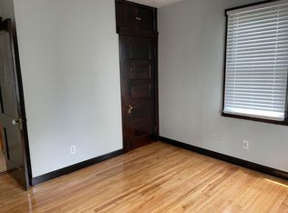 442 Chandler St #1, Worcester, MA 01602