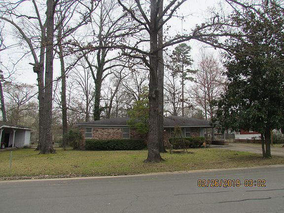 4th image of 1408 Parkway Dr
