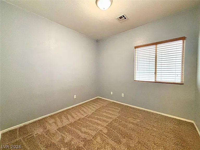 1626 W Hammer Ln — Photo 17