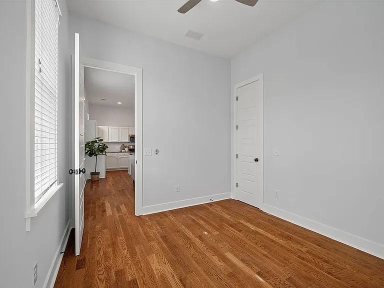 61 Amherst St #A — Photo 3