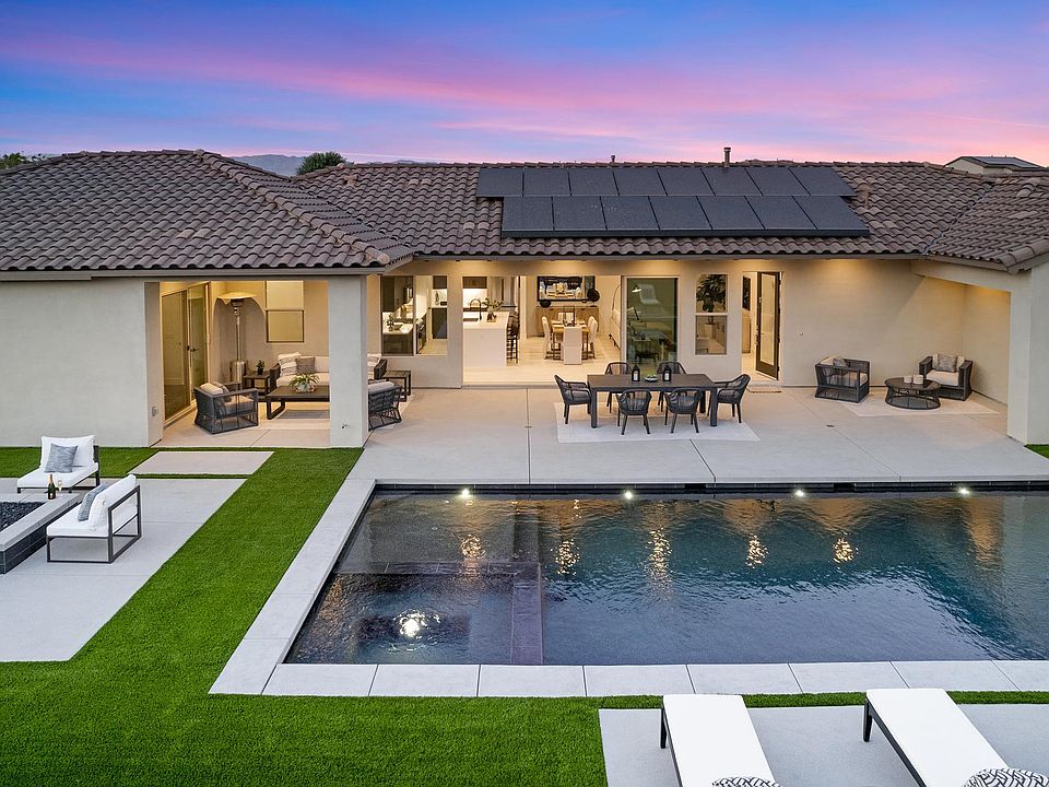 Welcome to Vista Santa Rosa, a modern desert oasis spanning 1,773 sq. ft, featuring 3 bedrooms and 2.5 bathrooms!