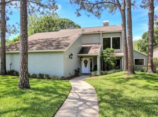 13010 Whisper Bay Pl, Tampa, FL 33618
