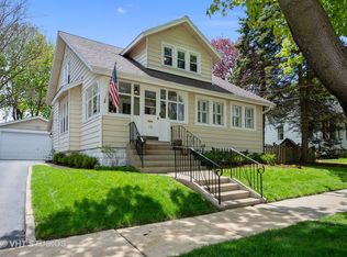 119 W Russell St, Barrington, IL