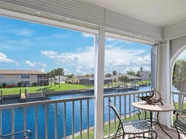 4541 SE 5th Pl APT 207, Cape Coral, FL 33904