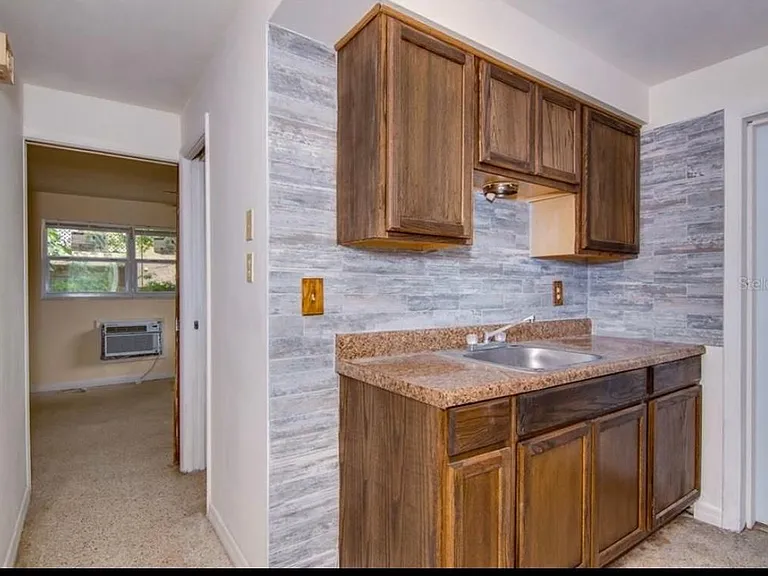 433 Dogwood Ct #433 & 435 — Photo 6
