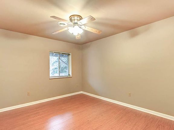 5th image of 3636 Taliluna Ave APT 119