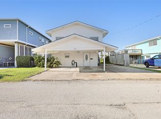 434 Pompano St, Bayou Vista, TX 77563
