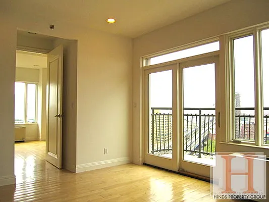 Rented by Hinds Property Group | media 7