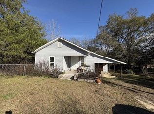 1123 Highway 171, Graceville, FL 32440