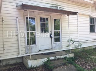 1002 W Vine Ave #B, Searcy, AR 72143