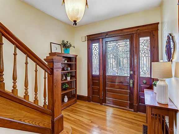 5th image of 2726 Silverleaf Ave