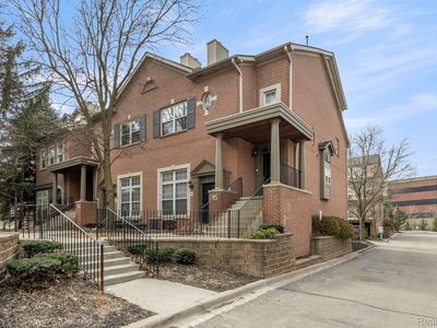 43 W Village Ln, Dearborn, MI, 48124