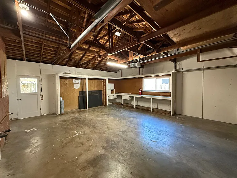 3709 Columbine Dr — Photo 35