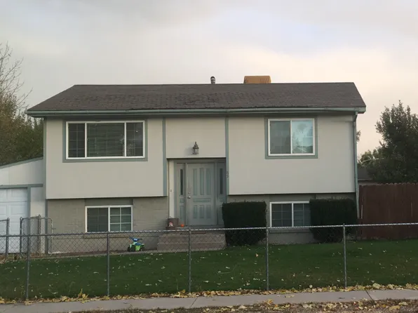 89 S Cedar Dr, Vernal, UT 84078