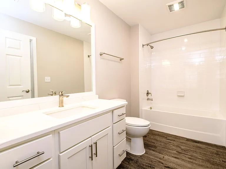 Saw Mill Village Apartments — Photo 23