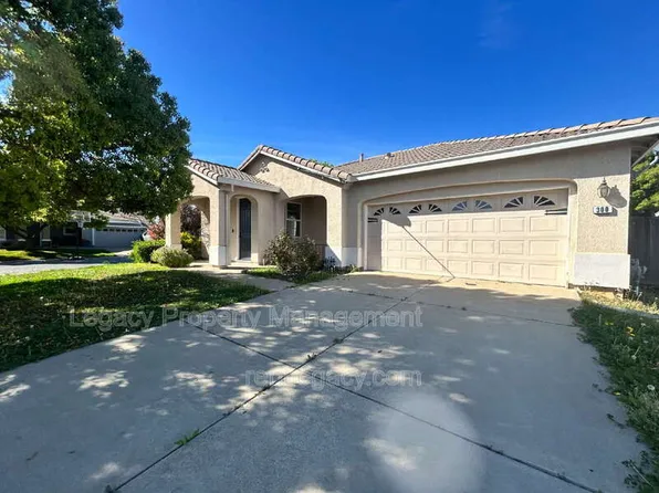 300 Dedham Ct, Lincoln, CA 95648