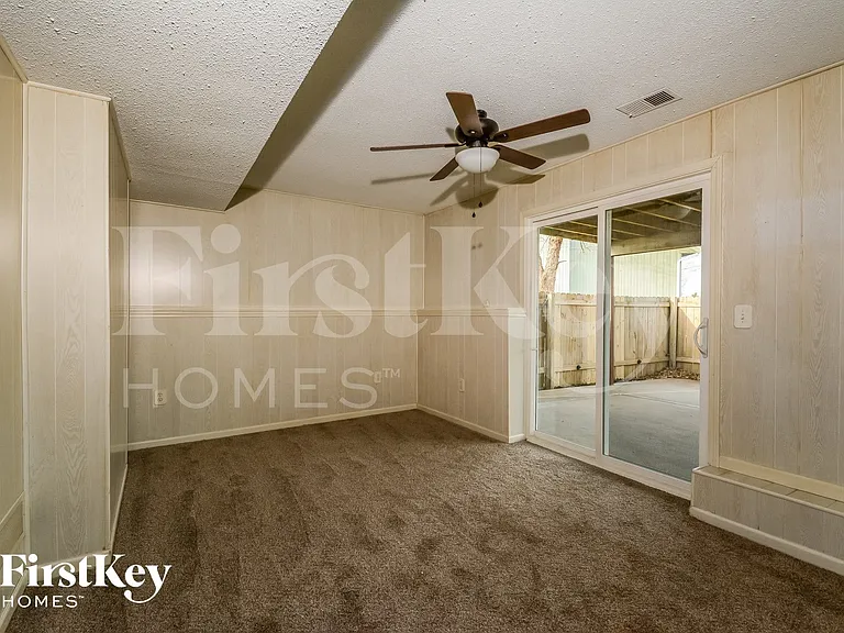 1879 Quail Ridge Dr — Photo 12