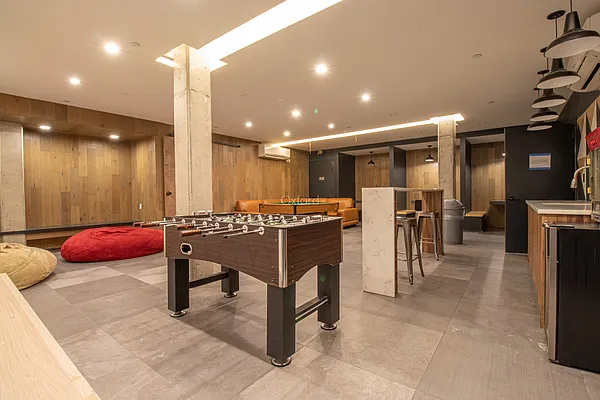 Rented by Oxford Property Group | media 64