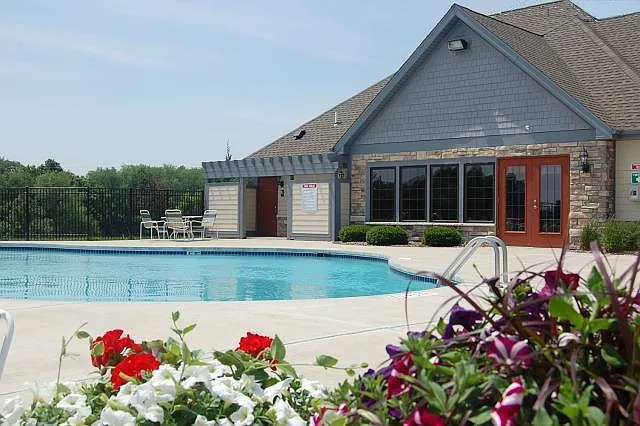 Southwind Prairie Apartment Homes — Photo 12