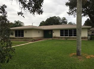 620 N Florida Ave, Tarpon Springs, FL 34689