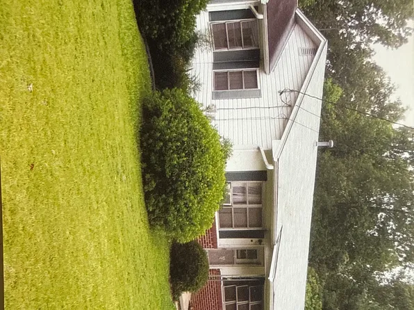 233 Pineview Rd, Toccoa, GA 30577