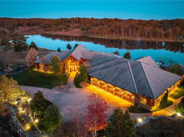 1812 Highway 42, Brumley, MO 65017